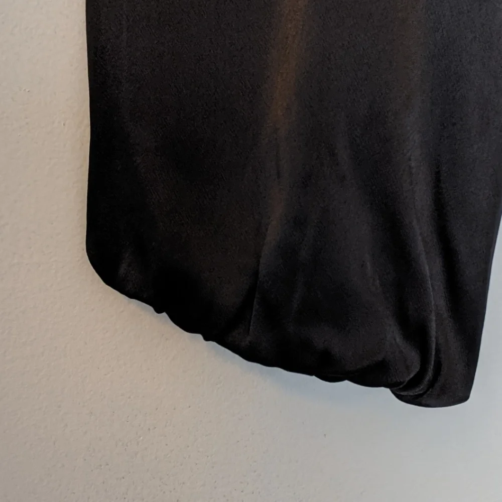 Calvin Klein LBD Bubble Sleeve Shift Dress Size 8